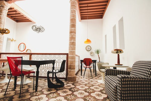 Stylish Chairs For Your Decor This Summer
